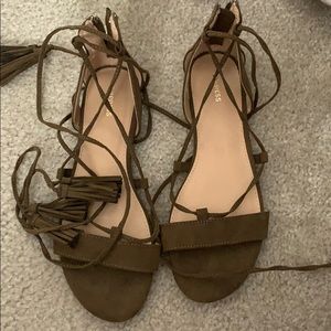Tie Up Express Sandals